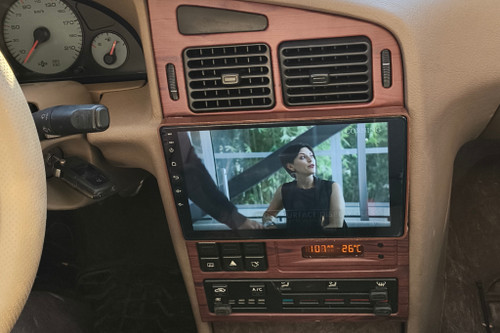 نمونه نصب شده مانیتور